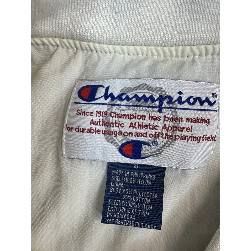 Champion please look